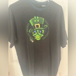 Saint Patty’s lucky T-shirt men size large hundred percent cotton